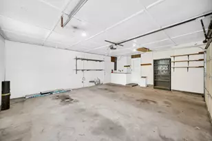 2540 Crystal Dr, Joliet, IL 60435 - Photo 18