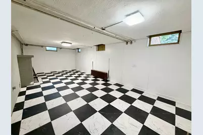 841 Douglas Avenue, Elgin, IL 60120 - Photo 68