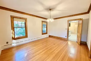 841 Douglas Ave, Elgin, IL 60120 - Photo 22