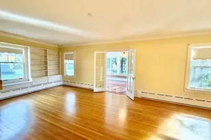 841 Douglas Ave, Elgin, IL 60120 - Photo 14