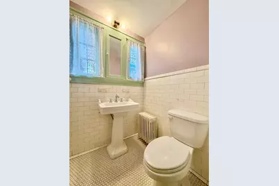 841 Douglas Avenue, Elgin, IL 60120 - Photo 20