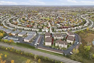 7767 Bristol Park Dr, Tinley Park, IL 60477 - Photo 4