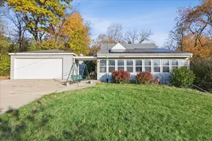 29652 W Roberts Rd, Island Lake, IL 60042 - Photo 1