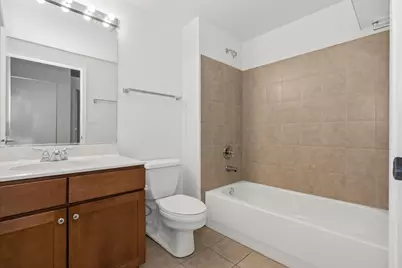 1000 W 15th Street #234, Chicago, IL 60608 - Photo 14