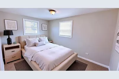 14039 S Claire Boulevard, Robbins, IL 60472 - Photo 10