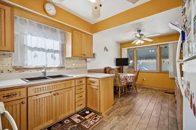 8632 N Merrill Street, Niles, IL 60714 - Photo 10