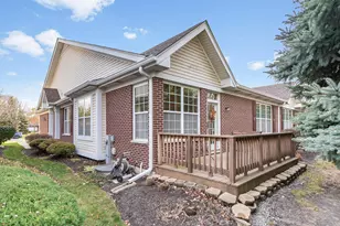 2805 Bond Cir, Naperville, IL 60563 - Photo 26