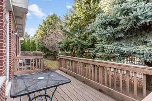 2805 Bond Cir, Naperville, IL 60563 - Photo 28