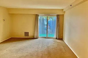 9514 Lawrence Ave, Schiller Park, IL 60176 - Photo 6