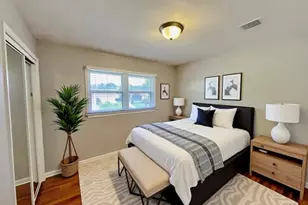 16046 Prairie Ave, South Holland, IL 60473 - Photo 4