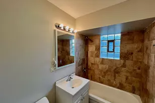 606 E 164th Pl, South Holland, IL 60473 - Photo 6