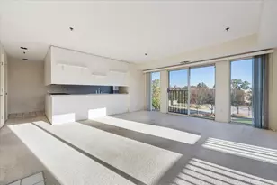 351 Kelburn Rd, Deerfield, IL 60015 - Photo 8