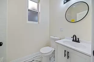 5617 S Laflin St, Chicago, IL 60636 - Photo 8