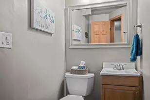 6721 Highland St, Hanover Park, IL 60133 - Photo 14