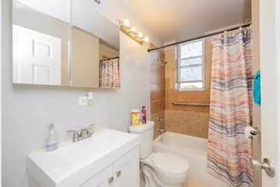 746 N Trumbull Avenue, Chicago, IL 60624 - Photo 4