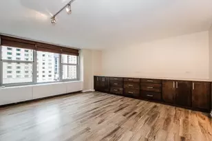 777 N Michigan Ave, Chicago, IL 60611 - Photo 8