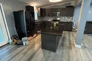 540 W Winchester Rd, Chicago Heights, IL 60411 - Photo 10