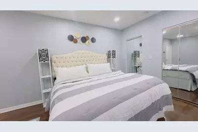 1411 W Farwell Avenue #E2, Chicago, IL 60626 - Photo 12