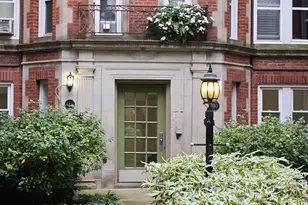 1411 W Farwell Ave, Chicago, IL 60626 - Photo 1