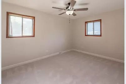 15117 La Crosse Avenue, Oak Forest, IL 60452 - Photo 10