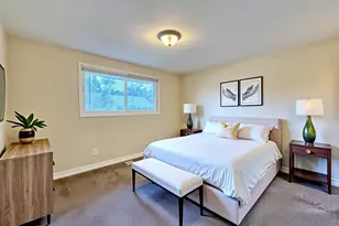 163 W Raye Dr, Chicago Heights, IL 60411 - Photo 6
