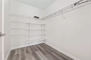 900 N Lakeside Dr, Vernon Hills, IL 60061 - Photo 18