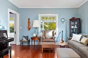 214 S Dunton Ave, Arlington Heights, IL 60005 - Photo 8