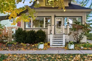 214 S Dunton Ave, Arlington Heights, IL 60005 - Photo 2