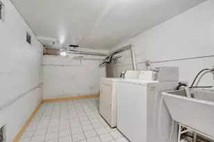 1917 York St, Blue Island, IL 60406 - Photo 32