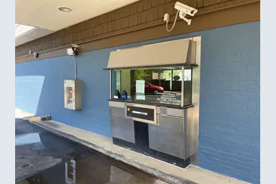 1370 W Court Street, Kankakee, IL 60901 - Photo 2