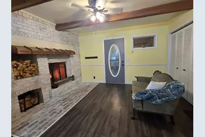 614 S Thomas Street, Gilman, IL 60938 - Photo 4