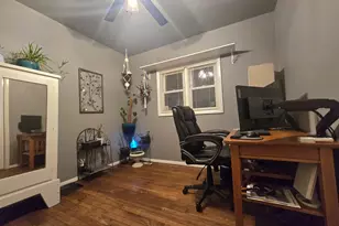 614 S Thomas St, Gilman, IL 60938 - Photo 24