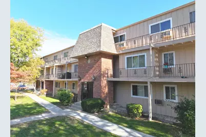 2504 Algonquin Road #17, Rolling Meadows, IL 60008 - Photo 1