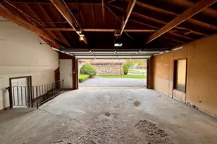 17945 Maple St, Lansing, IL 60438 - Photo 28