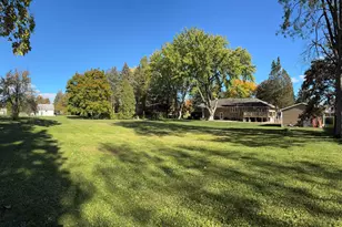 23362 N Apple Hill Ln, Lincolnshire, IL 60069 - Photo 22