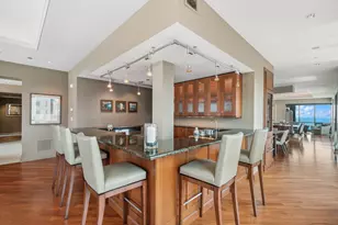 130 N Garland Ct, Chicago, IL 60602 - Photo 12