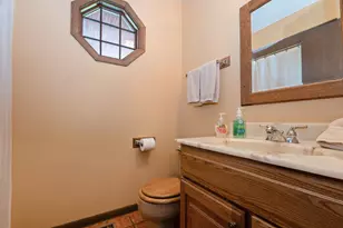 9940 S Wood Ln, Palos Hills, IL 60465 - Photo 16