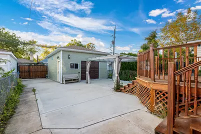 5242 N Kimball Avenue, Chicago, IL 60625 - Photo 48