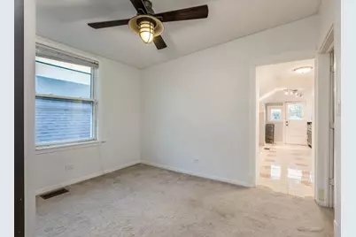 5242 N Kimball Avenue, Chicago, IL 60625 - Photo 24