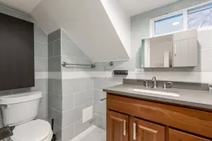 5242 N Kimball Ave, Chicago, IL 60625 - Photo 28