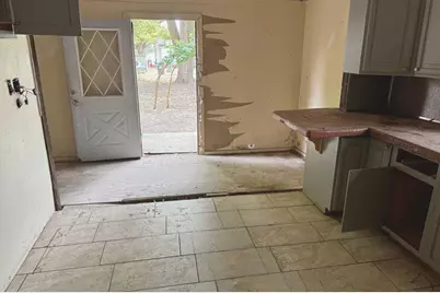 1205 Champaign Avenue, Mattoon, IL 61938 - Photo 12