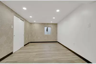 275 Clifton Lane, Bolingbrook, IL 60440 - Photo 32