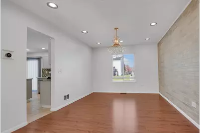 275 Clifton Lane, Bolingbrook, IL 60440 - Photo 6