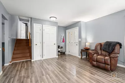 48W201 Keslinger Road, Maple Park, IL 60151 - Photo 8