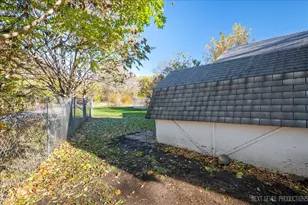 253 Church St, West Chicago, IL 60185 - Photo 18