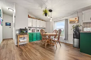 602 W 6th St, Minonk, IL 61760 - Photo 8