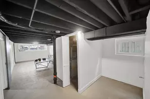 2854 S Central Park Ave, Chicago, IL 60623 - Photo 22