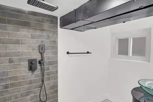 2854 S Central Park Ave, Chicago, IL 60623 - Photo 20