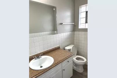 856 Mackinaw Avenue, Calumet City, IL 60409 - Photo 10