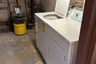 7113 W 71st St, Chicago, IL 60638 - Photo 12